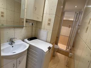 Pronájem bytu 2+1, Olomouc - Hodolany, Zeyerova, 42 m2