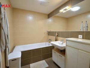 Pronájem bytu 2+kk, Olomouc, Aloise Rašína, 68 m2