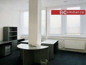 Pronájem kanceláře, Brno, 700 m2