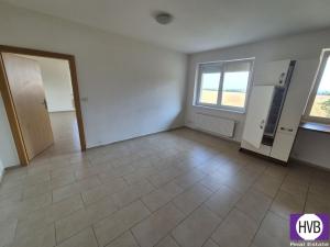 Pronájem bytu 3+1, Zbuzany, V Alejíčkách, 105 m2