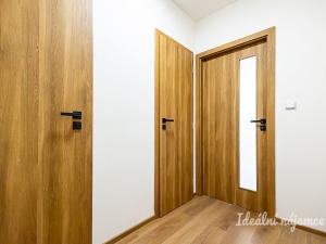 Pronájem bytu 2+kk, Praha - Chodov, Samohelova, 41 m2