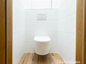 Pronájem bytu 2+kk, Praha - Chodov, Samohelova, 41 m2