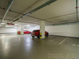 Pronájem bytu 1+kk, Praha - Vysočany, Bassova, 28 m2