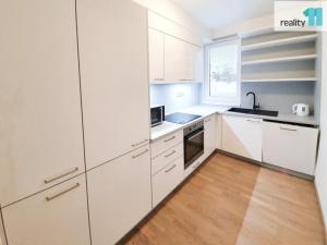 Pronájem bytu 4+kk, Praha - Jinonice, Pod stolovou horou, 119 m2