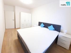 Pronájem bytu 4+kk, Praha - Jinonice, Pod stolovou horou, 119 m2