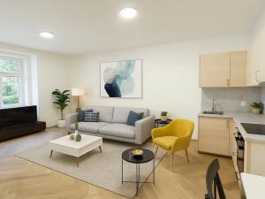 Pronájem bytu 1+kk, Praha - Vršovice, Žitomírská, 30 m2