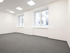 Pronájem kanceláře, Brno, Moravské náměstí, 490 m2