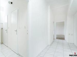 Pronájem bytu 3+1, Praha - Čakovice, Něvská, 76 m2