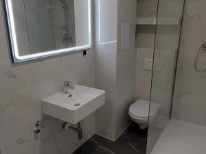 Prodej bytu 2+kk, Praha - Vokovice, Tobrucká, 46 m2