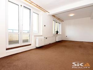 Prodej bytu 2+1, Louny, Tyršovo nám., 60 m2