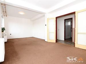 Prodej bytu 2+1, Louny, Tyršovo nám., 60 m2