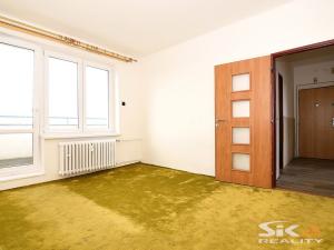 Prodej bytu 2+1, Louny, Tyršovo nám., 60 m2