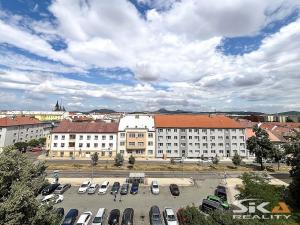 Prodej bytu 2+1, Louny, Tyršovo nám., 60 m2