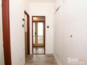 Prodej bytu 2+1, Louny, Tyršovo nám., 60 m2