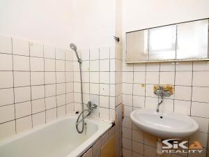 Prodej bytu 2+1, Louny, Tyršovo nám., 60 m2