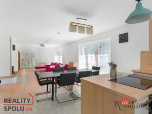 Prodej rodinného domu, Hradec Králové - Roudnička, Dolní, 251 m2
