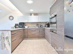 Pronájem bytu 2+kk, Brno, Černého, 66 m2