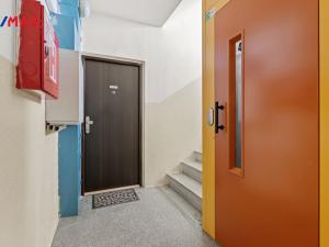 Prodej bytu 2+1, Karlovy Vary - Drahovice, Lidická, 61 m2