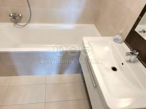 Pronájem bytu 2+kk, Liberec - Liberec XIV-Ruprechtice, U Koupaliště, 72 m2