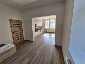 Pronájem bytu 3+1, Nový Bor, Tř. T. G. Masaryka, 90 m2