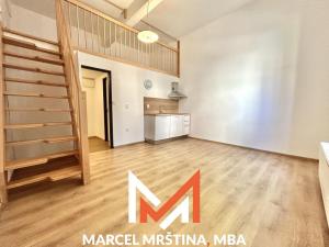 Pronájem bytu 1+kk, Náchod, Borská, 32 m2