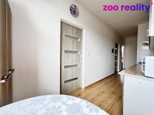 Prodej bytu 2+1, Chomutov, Komenského, 60 m2