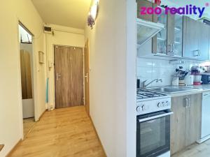 Prodej bytu 2+1, Chomutov, Komenského, 60 m2