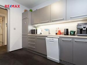 Pronájem kanceláře, Praha - Hodkovičky, Pod kopcem, 750 m2