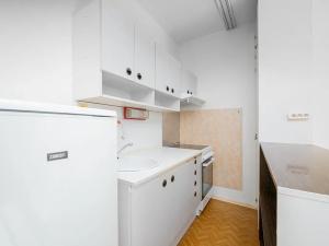 Pronájem bytu 2+kk, Liberec, Dobiášova, 42 m2