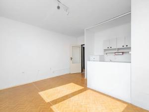 Pronájem bytu 2+kk, Liberec, Dobiášova, 42 m2