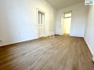Pronájem bytu 3+kk, Praha - Libeň, Na hrázi, 80 m2