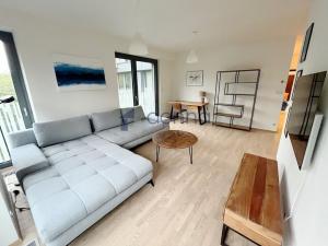 Pronájem bytu 2+kk, Praha, Olšanská, 72 m2