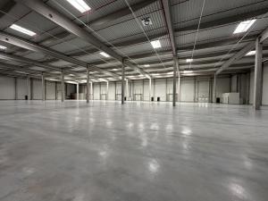 Pronájem skladu, Příšovice, 2000 m2