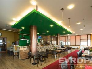 Prodej bytu 6+kk a větší, Beroun - Beroun-Závodí, Na Veselou, 182 m2