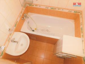 Pronájem bytu 1+1, Cheb, Růžová, 32 m2