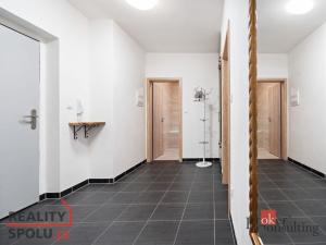 Pronájem bytu 3+kk, Plzeň - Jižní Předměstí, Poděbradova, 70 m2
