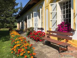 Prodej rodinného domu, Heřmánkovice, 161 m2