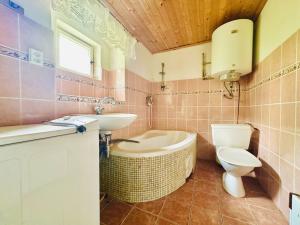 Prodej rodinného domu, Myslív, 142 m2