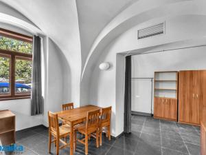 Pronájem bytu 2+kk, Litomyšl - Litomyšl-Město, Braunerovo nám., 68 m2