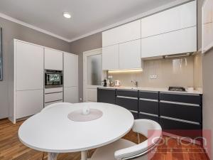 Pronájem bytu 2+kk, Praha - Žižkov, Kubelíkova, 58 m2