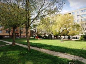 Prodej bytu 2+1, Břeclav, Na Valtické, 48 m2
