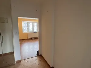 Pronájem bytu 2+kk, Liberec, Dlážděná, 44 m2