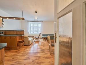 Prodej bytu 2+kk, Jičín - Valdické Předměstí, Denisova, 49 m2