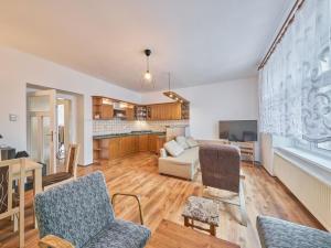 Prodej bytu 2+kk, Jičín - Valdické Předměstí, Denisova, 49 m2
