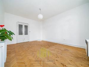 Pronájem bytu 2+1, Olomouc, Kollárovo nám., 80 m2
