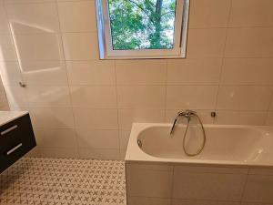 Prodej bytu 4+kk, Světice, Hlavní, 98 m2