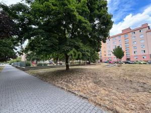 Pronájem bytu 2+1, Plzeň, Strnadova, 54 m2