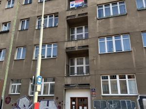 Prodej bytu 2+kk, Praha, Černokostelecká, 47 m2