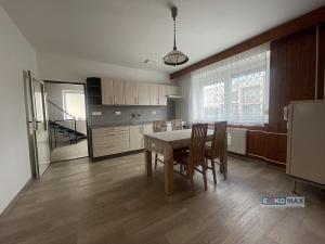 Prodej rodinného domu, Břeclav - Poštorná, Záhumní, 260 m2
