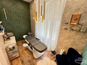 Pronájem komerční nemovitosti, Praha - Smíchov, Zborovská, 50 m2